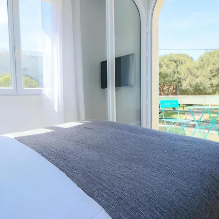 Sous Bois Charming With Outdoor Area & Jacuzzi At 200m From Beaches Of Juan